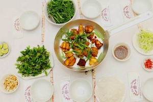 Quán Ăn Chả Cá Hà Thành