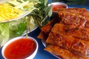 Quán Ăn Hồng Ân Quán - Chả Lụi Lagi & Chả Giò Cá Trích