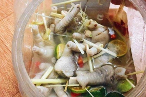 Chân Gà Sả Ớt & Xúc Xích Rán - Shop Online