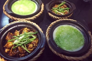 Quán Ăn Cháo Ếch Singapore Sentosa - Bạch Mai