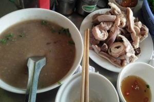 Quán Ăn Cháo Lòng, Bún Riêu & Nem Thính