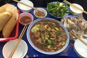 Quán Ăn Cháo Lòng & Tiết Canh - Nghiêm Xuân Yêm