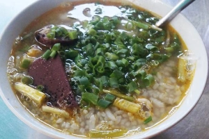 Quán Ăn Cháo Lòng - Thạch Hãn