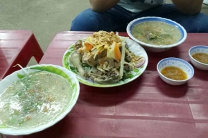 Quán Ăn Cháo Vịt Bà Quẹo