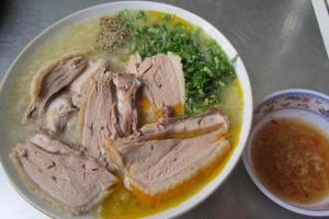 Quán Ăn Cháo Vịt Cô Xuân - Lê Văn Lương