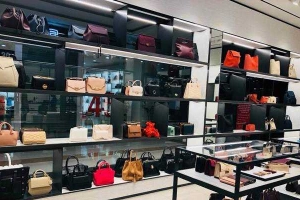 Charles & Keith - Vincom Thảo Điền