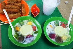 Quán Ăn Chè Bát Phố Cổ