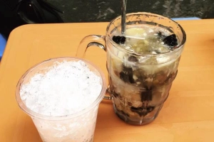 Quán Ăn Chè Huế & Đồ Ăn Vặt