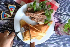 Cheap Bakery - Các Món Ăn Vặt