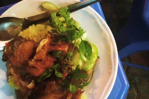 Quán Ăn Chị Bích - Xôi Gà & Bánh Mì
