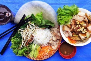 Chị Oanh - Bún Nêm & Đồ Ăn vặt