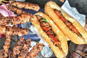 Quán Ăn Chị Sinh - Xôi, Cháo & Bánh Mì Các Loại