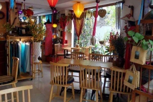 Chí Toại - Love Áo Dài Coffee