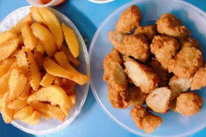 Chị Trang - Nem & Đồ Ăn Vặt