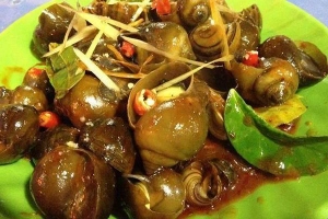 Quán Ăn Chí Xì Gòn - Cơm Rang & Ốc, Hải Sản