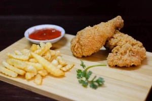 Quán Ăn Chiên Chiên - Gà Chiên, Hàu Sữa Chiên & Khoai Chiên
