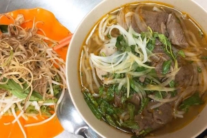 Quán Ăn Chiến Ngao - Bún Bò Huế & Cháo Ngao