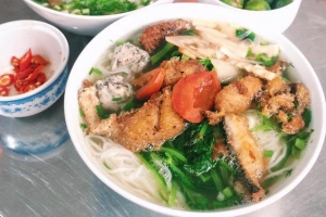 Quán Ăn Chiến Thanh - Bún Cá & Bún Riêu Cua