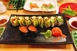 Quán Ăn Chiki Sushi