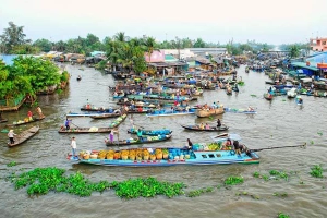 Chợ Nổi Ngã Năm