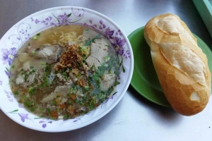 Quán Ăn Chú Cấm Quán - Hủ Tíu Mì