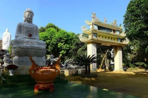 Chùa Thiên Ấn