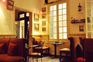 Chuồn Chuồn Cafe