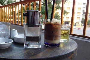 CMND Cafe - Nguyễn Văn Huyên