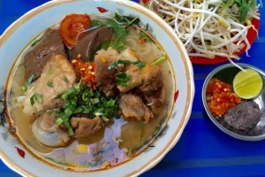 Quán Ăn Cô 5 - Bún Riêu Cua