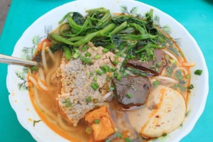 Quán Ăn Cô Chi - Canh Bún