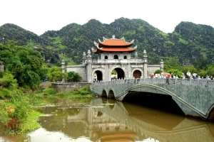 Cố Đô Hoa Lư - Ninh Bình