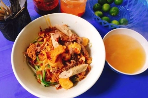 Quán Ăn Cô Huệ - Bánh Đa Cua Đồng