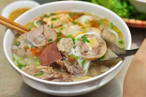 Quán Ăn Cô Loan - Bún Bò Huế & Bún Thịt Nướng