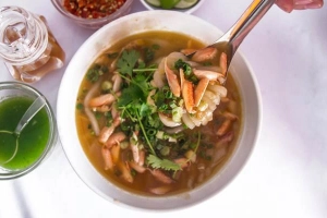 Quán Ăn Cô Ngọc - Bánh Canh Tôm Bò