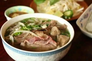 Cô Nhung - Phở, Hủ Tiếu & Bò Kho Bánh Mì