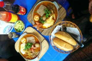 Quán Ăn Cô Phương Béo - Bánh Mì Chảo, Bánh Mì Sốt Vang