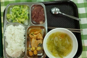 Quán Ăn Cơm Bình Dân -  49 Trần Cung