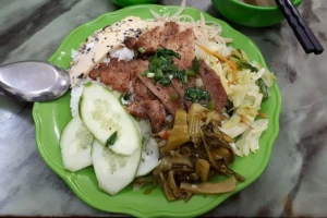 Quán Ăn Cơm Bình Dân - Nguyễn Tất Thành