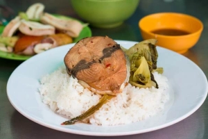 Quán Ăn Cơm Dì Út