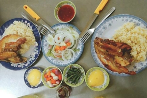 Quán Ăn Cơm Gà Hai Chùa
