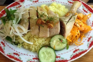 Quán Ăn Cơm Gà Hoàng Lan
