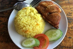 Quán Ăn Cơm Gà Quay A Tý - Ngũ Hành Sơn