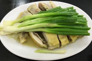 Quán Ăn Cơm Gà Tam Kỳ Hồng Nga - Phan Xích Long