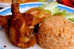 Quán Ăn Cơm Gà Xối Mỡ A Quang