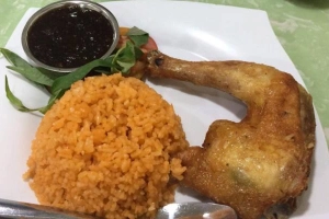 Quán Ăn Cơm Gà Xối Mỡ & Cơm Chiên Dương Châu