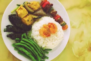 Quán Ăn Cơm Gia Đình - Đền Lừ 2
