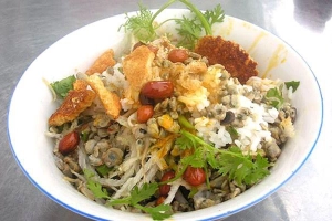 Quán Ăn Cơm Hến Pasteur - Lê Độ