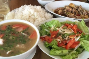 Quán Ăn Cơm Ông Chủ - Cơm Văn Phòng & Cơm Gia Đình