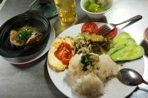 Quán Ăn Cơm Quê, Cơm Tự Chọn