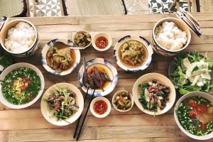 Quán Ăn Cơm Quê Mười Khó